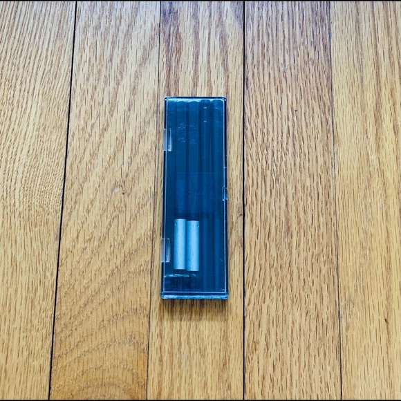 Eco friendly Foldable Chopsticks with case. Black. - Picture 3 of 3